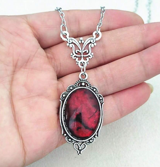1pc Gothic Vintage Red Quartz Crystal Necklace Butterfly Necklace Vampire